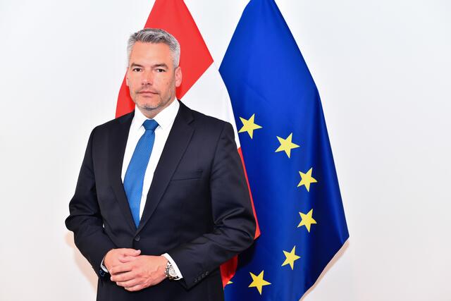 Bundeskanzler Karl Nehammer: Mit dem neuen Entlastungspaket erfasse man nun alle Bevölkerungsschichten. | Foto: Markus Spitzauer