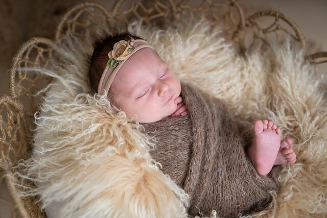 Magdalena
Geburt: 1. Jänner 2022
50 cm, 3.310 g
Eva Fruhmann und Sebastian Pirker aus St. Nikolai im Sausal | Foto: Nathalie Weber