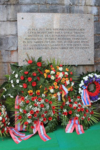 Gedenktafel beim Tunnelportal | Foto: Boris Novak