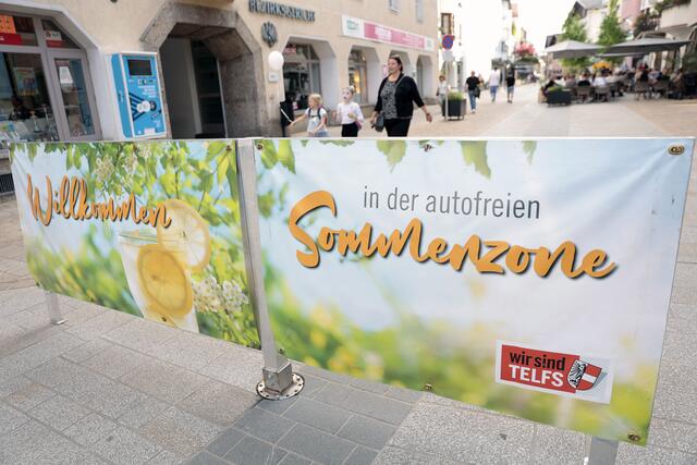 Die Begegnungszone zwischen Hotel Munde und Engel-Apotheke wird auch diesen Sommer an den Wochenenden wieder zur temporären Fußgängerzone. Jeden zweiten und dritten Samstag im Monat und einfach auch mal zwischendurch stehen Event-Highlights am Programm. | Foto: MGTelfs/Pichler