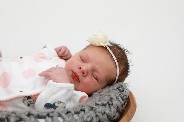 Klara
Geburt: 5. Februar 2022
54 cm, 3.250 g
Laura Krampl und Simon Reiterer aus Leutschach | Foto: Baby Smile