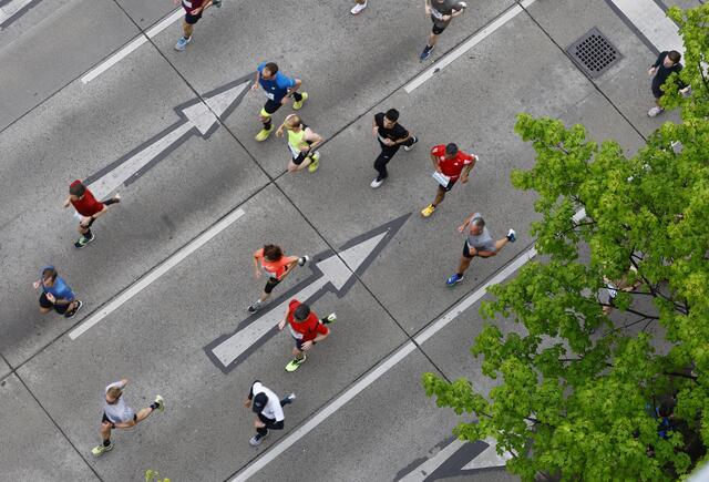Die Medienberichte zu einem geplanten Terroranschlag auf den Wien Marathon stellten sich als fehlerhaft heraus.  | Foto:  LISA LEUTNER / REUTERS / picturedesk.com