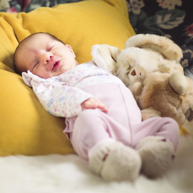 Rosa
Geburt: 13. Jänner 2022
48 cm, 2.470 g
Susanne Kaiser und Georg Hofstätter aus St. Georgen an der Stiefing | Foto: Michael Schabler