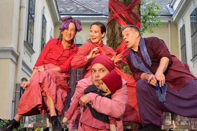 Die Theatergruppe widmet sich diesem Jahr dem Thema "Kunst in der Fremde". | Foto: Zenith