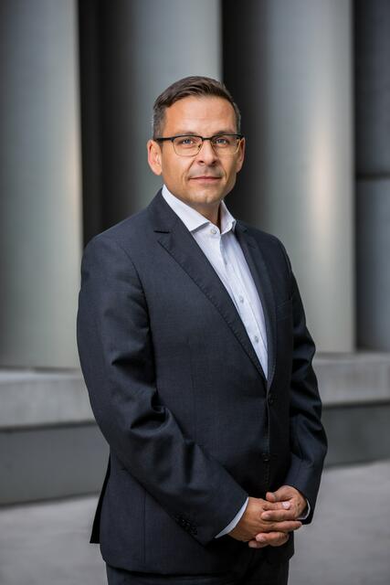 Staatstragend: Gerald Grosz hat sich für eine Kandidatur als Bundespräsident entschieden.