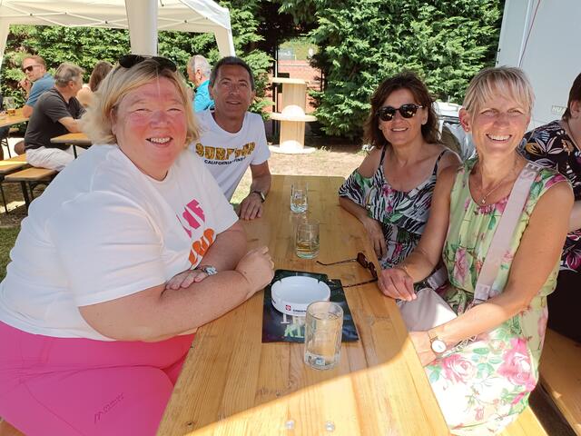 Angela, Gottfried, Karin und Eva hatten trotz der Hitze ihren Spaß.
