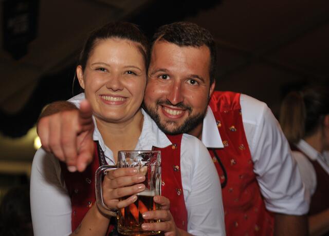 Wir zwei vom Musikverein Egerding !