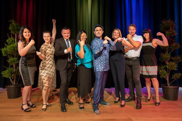 Tourismdirektor Richard G. Senninger und sein Team freuten sich mit den Künstlern über den Erfolg der "PanninArte"-Premiere. | Foto: Christian Krammer