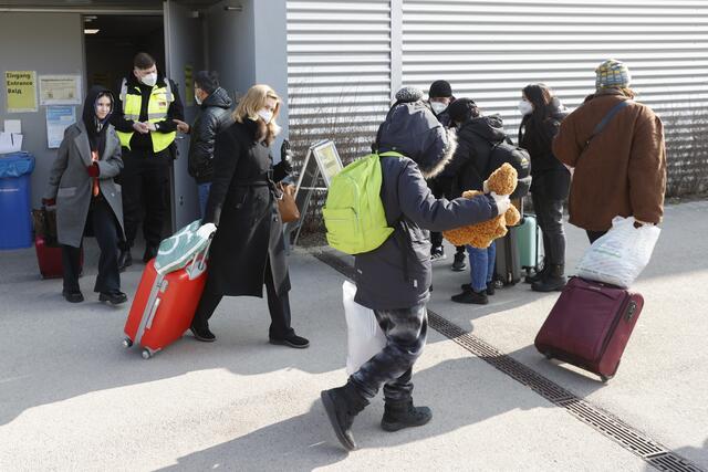 Die Not der Flüchtlinge wird auch Monate nach Kriegsausbruch nicht geringer.