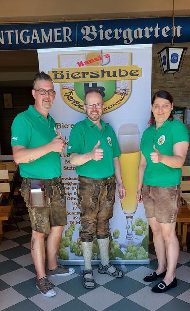 Hansi´s Bierstube. Johann Hirschböck führt die traditionsreiche Hansi´s Bierstube in Hartberg. Schon von Beginn an ein uriges Lokal, in dem man sich einfach wohlfühlen muss. Zahlreiche Stammtischgruppen genießen regelmäßig die große Auswahl an verschiedenen Bieren und kulinarische Köstlichkeiten. | Foto: KK