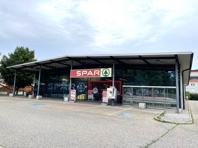 Der Sparmarkt in der Paul-Gerhardt-Straße wird in den nächsten Wochen abgerissen und neu aufgebaut.