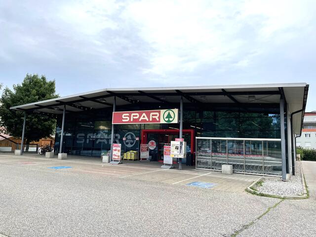 Der Sparmarkt in der Paul-Gerhardt-Straße wird in den nächsten Wochen abgerissen und neu aufgebaut. | Foto: RegionalMedien