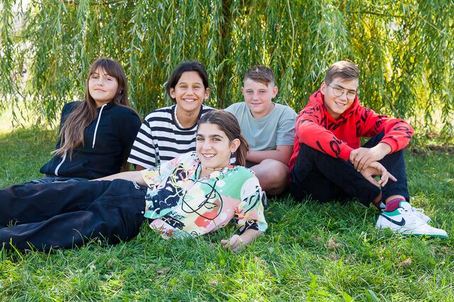 Sommer, Sonne, Sonnenschein – bald beginnen die Ferien und damit auch die Zeit für Spaß, Urlaub und Erholung. | Foto: KiJA OÖ/Nadja Meister