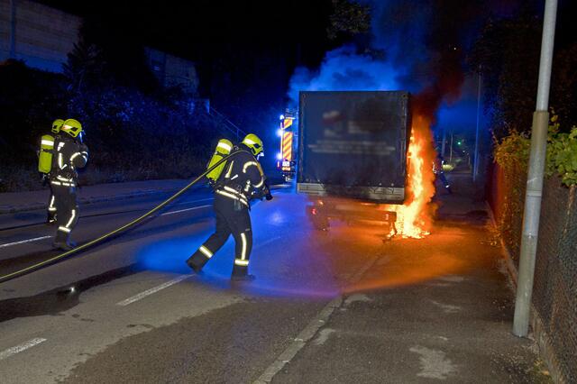 Brandstiftung wird nicht ausgeschlossen.