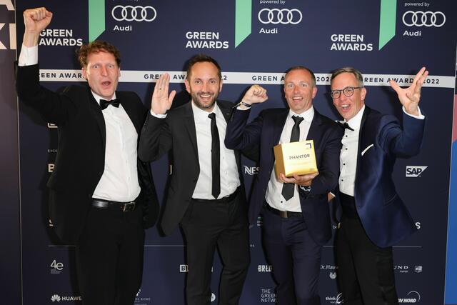 Von links: Lother Stadler (COO), Walter Kreisel (CEO) und Co-Founder Manfred Ledermüller und Werner Toepfl (von links).