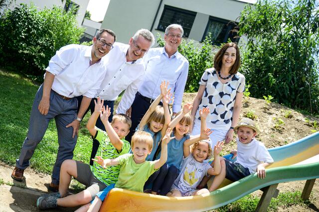 Eine treffsichere Maßnahme für Kärntens Kinder und Familien kommt | Foto: LPD Kärnten/Helge Bauer