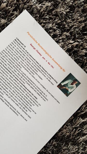 Numerologische Auswertung anhand deines Geburtsdatums
Unser Geburtsdatum erhält Informationen über 
unseren Charakter, über unser Schicksal 
bzw. über unseren Lebensplan.