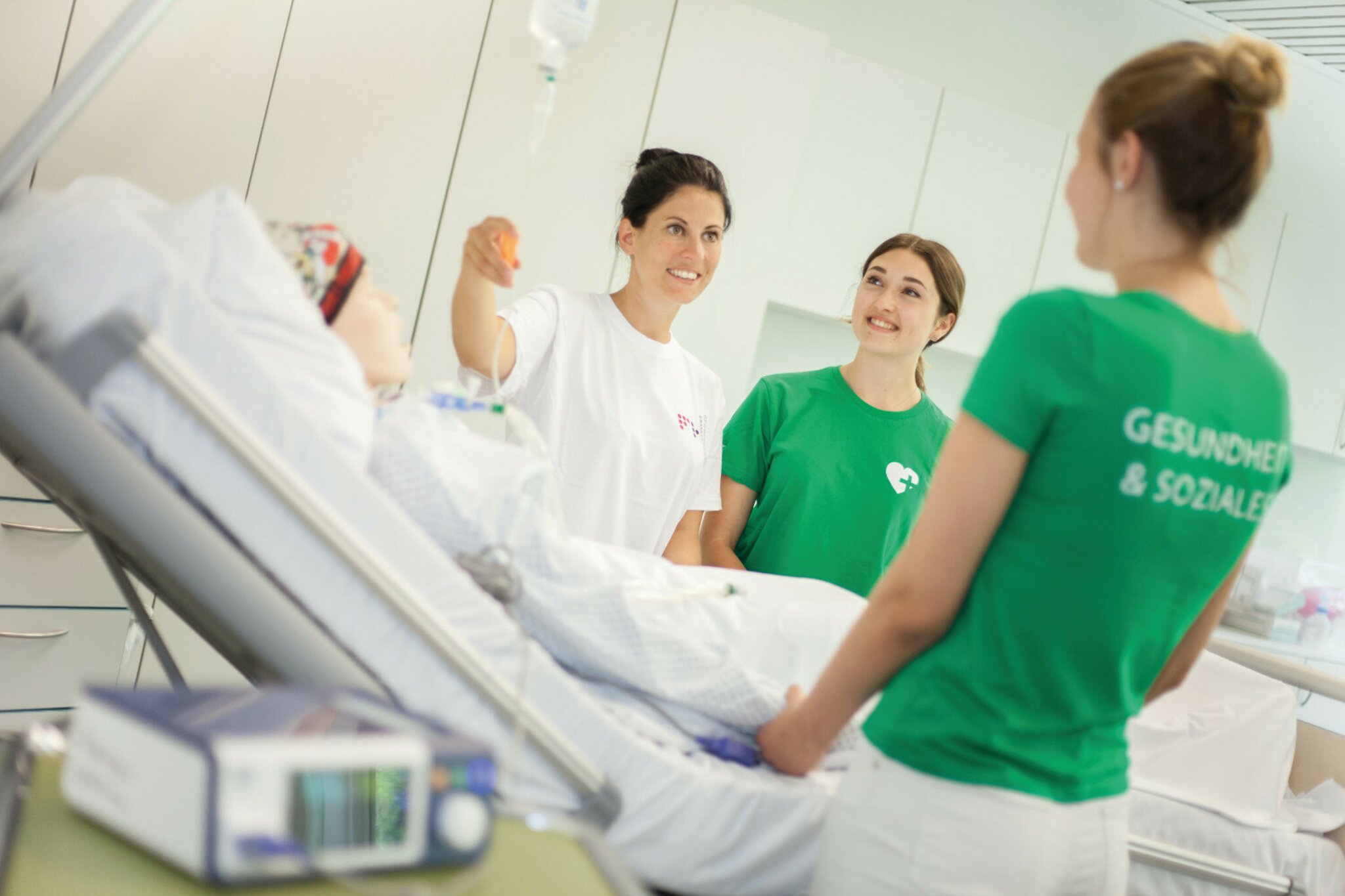 Berufe Im Bereich Gesundheit Und Soziales www.meinbezirk.at