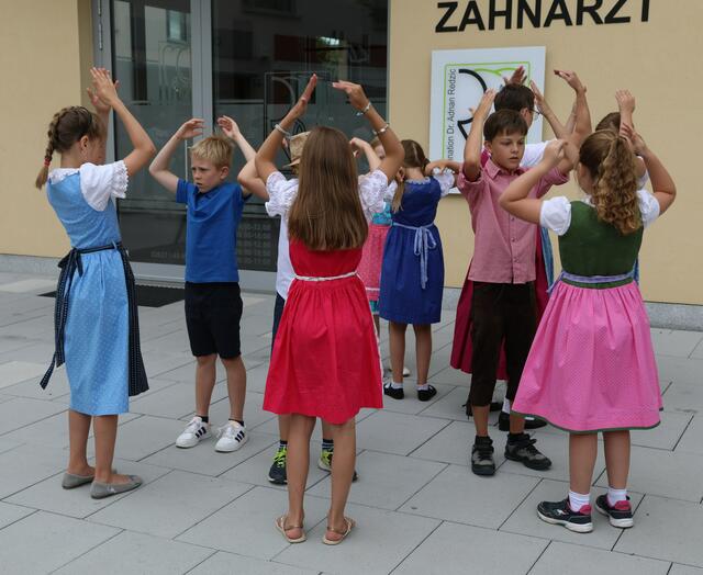 Wir san hoid die lustigen Hammaschmidgsölln .....