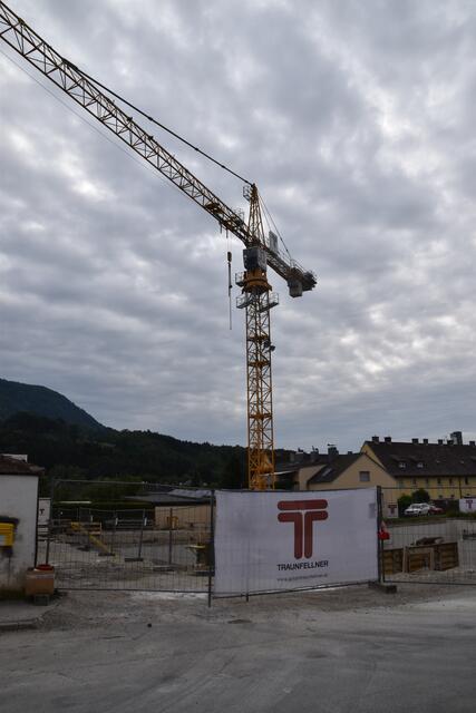 Ein Gemeinschaftsgarten ist der Baustelle für eine neue Wohnhausanlage zum Opfer gefallen. | Foto: Roland Mayr