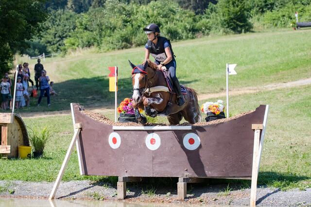 Lisa Held war hochkonzentriert – zwei Stockerlplätze waren der Lohn.  | Foto: MIKEs FotoGRAFie