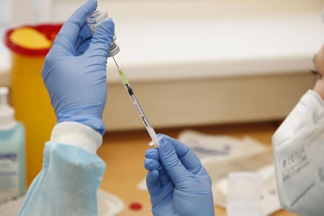 Das Impfgeschehen soll künftig verstärkt zu den niedergelassenen Ärzten verschoben werden. | Foto: OÖG