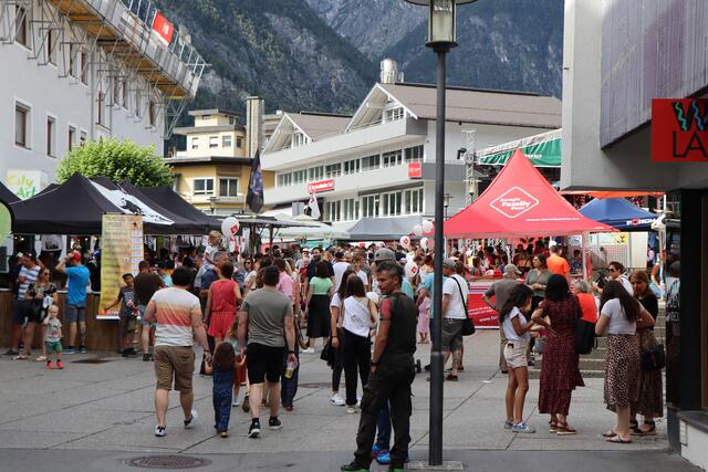 Auch die Europaregion Tirol-Südtirol-Trentino wurde im Zuge des Euregio-Mobilitätstags in Landeck gefeiert. | Foto: Othmar Kolp
