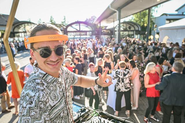 DJ Fab Toulouse sorgte für beste Stimmung. | Foto: Fussl Modestraße