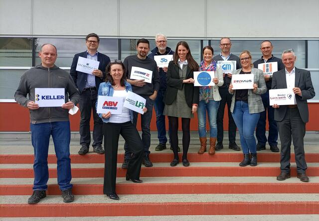 Engagierte und kreative Unternehmensvertretungen gestalten im Ausbildungsverbund gemeinsam zukunftsorientierte Ausbildungen für Lehrlinge.
| Foto: Foto © ABV mein Job