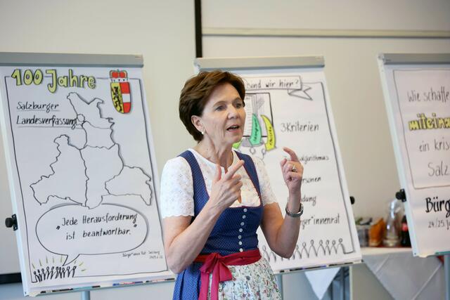 Landtagspräsidentin Brigitta Pallauf | Foto: Land Salzburg/Neumayr/Hölzl