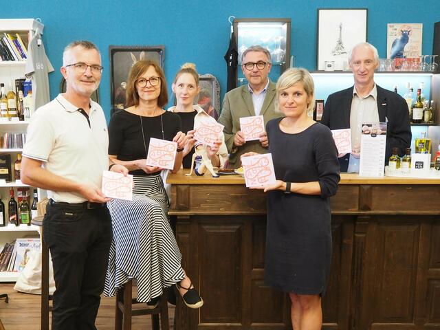 Der neue "linzlabyrinth guide" wurde am Mittwoch präsentiert. | Foto: Anna Stadler