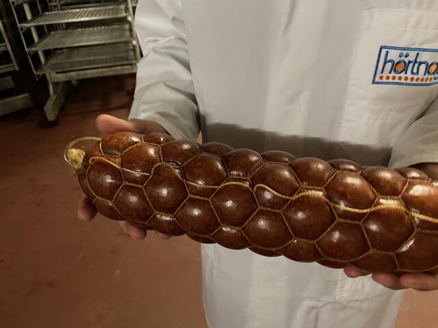 Die schmackhafte Jausenwurst „Marende" trägt das Siegel „Qualität Tirol" und entstand in enger Zusammenarbeit mit dem Agrarmarketing Tirol.