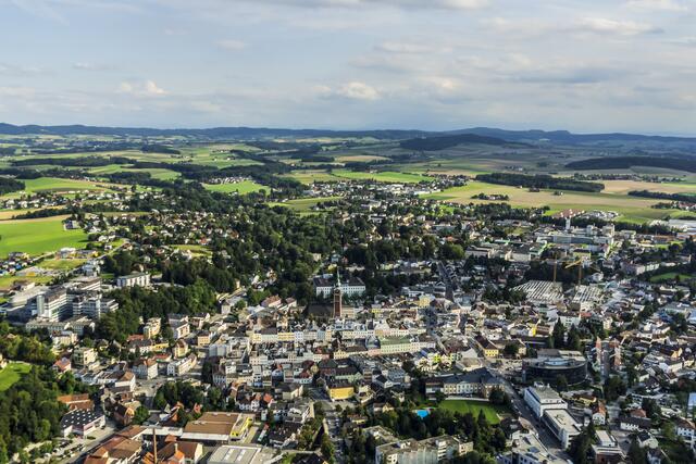 In der Stadt Ried soll der Verkehr neu regelt werden. Die Ergebnisse der Verkehrsstromanalyse im Herbst liefern wichtige Erkenntnisse. | Foto: Fyling Motion