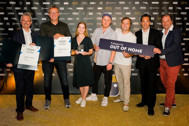 Gewinner-Agentur: Lumsden &amp; Friends KG in der Kategorie "Out of Home" | Foto: Goldener Hahn 2022 - Matthias Heschl, Philipp Hutter
