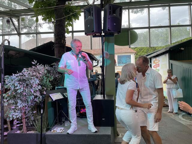 Raimondo sorgte für ausgelassene Stimmung. | Foto: Katrin Pirzl