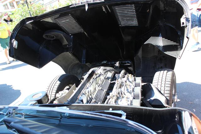 3. Platz für Walter Hopfner aus Kitzbühel mit seinemJaguar -Type S2 (4200ccm -256 PS)