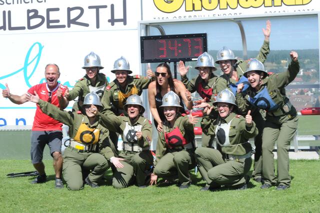 Jeweils zwei Kategorie-Siege bei den Landesleistungsbewerben holten die Damengruppe aus Rudersdorf-Berg (Bild) und die Wettkampfgruppe aus Steinfurt. | Foto: Landesfeuerwehrverband