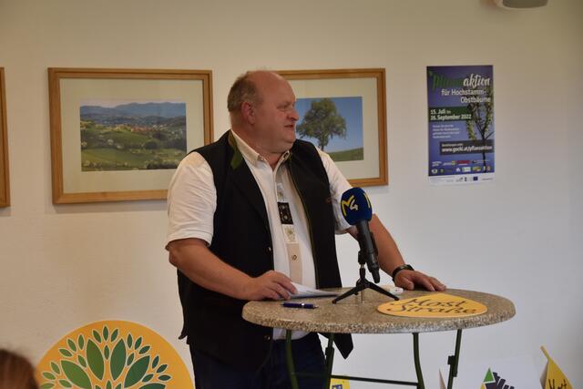 Echte Streuobst-Pioniere in unserer Region: Die Baumpflanz-Aktion feiert am Mostlandhof in Purgstall ihr 30-jähriges Bestehen. | Foto: Roland Mayr