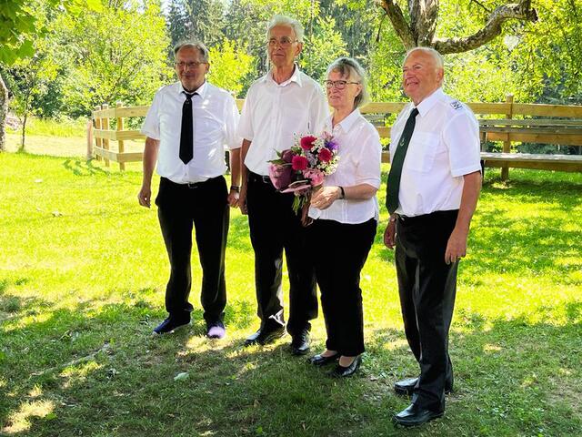 Obmann Walter Hojas, Josef Holzer mit Gattin und Obmann-Stellvertreter Josef Rothschedl | Foto: ÖKB Mooskirchen