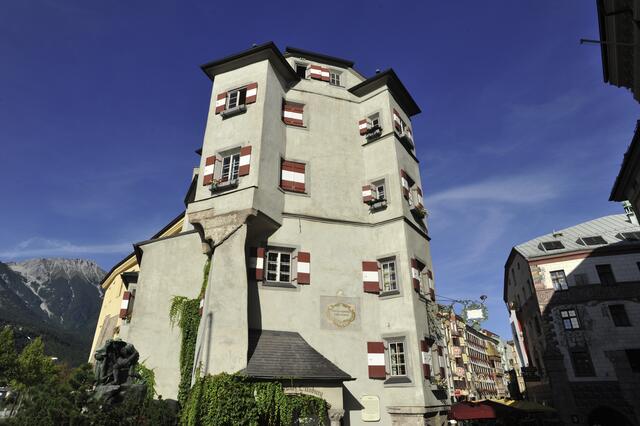 Die Sommer-Straßenkonzerte finden zwischen der Ottoburg und der Pianobar statt. | Foto: Innsbruck Tourismus/Bernhard Aichner