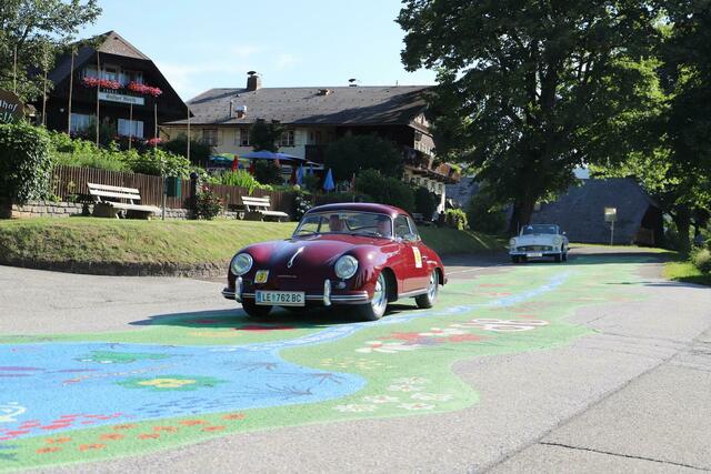 Die 14. Ölspur Classiv Rallye führte auch durch das Bergdorf Soboth auf 1.070 Metern Seehöhe. | Foto: Rauch