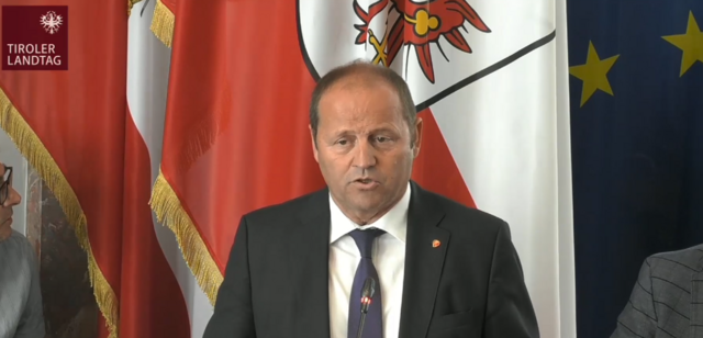 Musste in der Fragestunde Antworten geben: LHStv. Josef Geisler