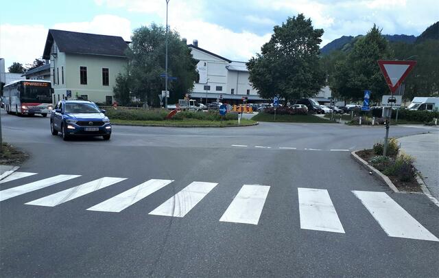 Hier könnte ein Regenbogen-Zebrastreifen aufgebracht werden. 