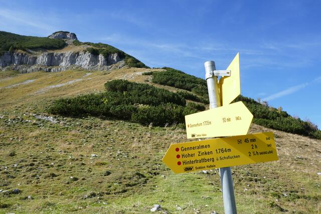 Gennersattel mit Gruberhorn. Deutlich ist auch hier das Felsband zu sehen, welche fast überall in der Osterhorngruppe auf zirka 1600 Meter zu finden ist.  | Foto: Thomas Neuhold