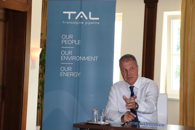 General Manager Alessio Lilli denkt offen über die Zukunft der TAL nach. | Foto: Hans Ebner