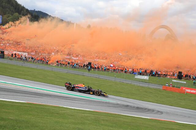 Max Verstappen ließ die holländischen Fans jubeln. | Foto: GEPA
