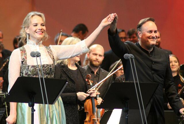 Elina Garanca und Karel Mark Chichon