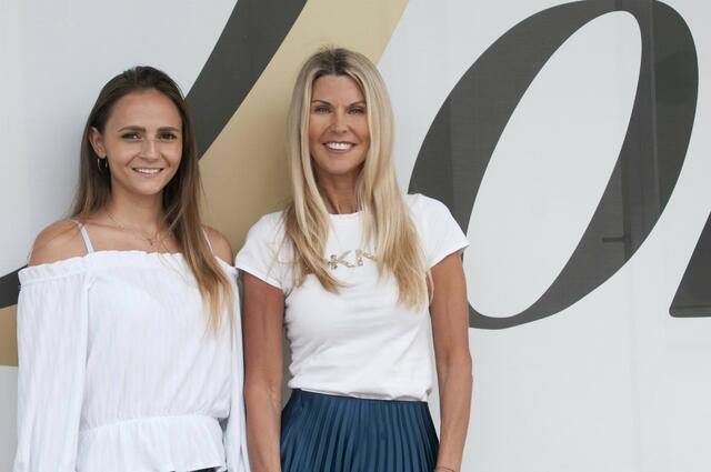 Sophie Wimmer (Junior Marketing Managerin) und Manuela Vasak (Marketing Managerin) (v.l.) | Foto: Wolfgang Unger