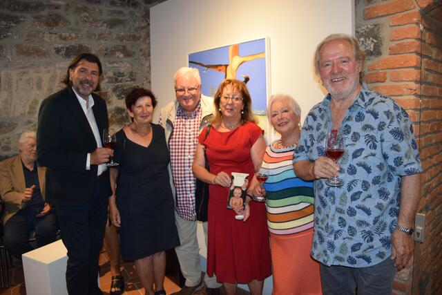 Offizielle Eröffnung der Ausstellung mit Bürgermeister Josef Wallner, Stadträtin Roswitha Zerha, Prof. Günter Moik mit Partnerin, Otto Wanker mit Partnerin Monika Rock.

 | Foto: Josef Strohmeier