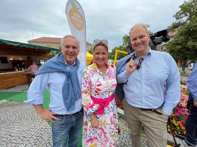 Volksanwalt W. und FPÖ-STR S. Rosenkranz, FPÖ-GR M. Zöhrer | Foto: Necker